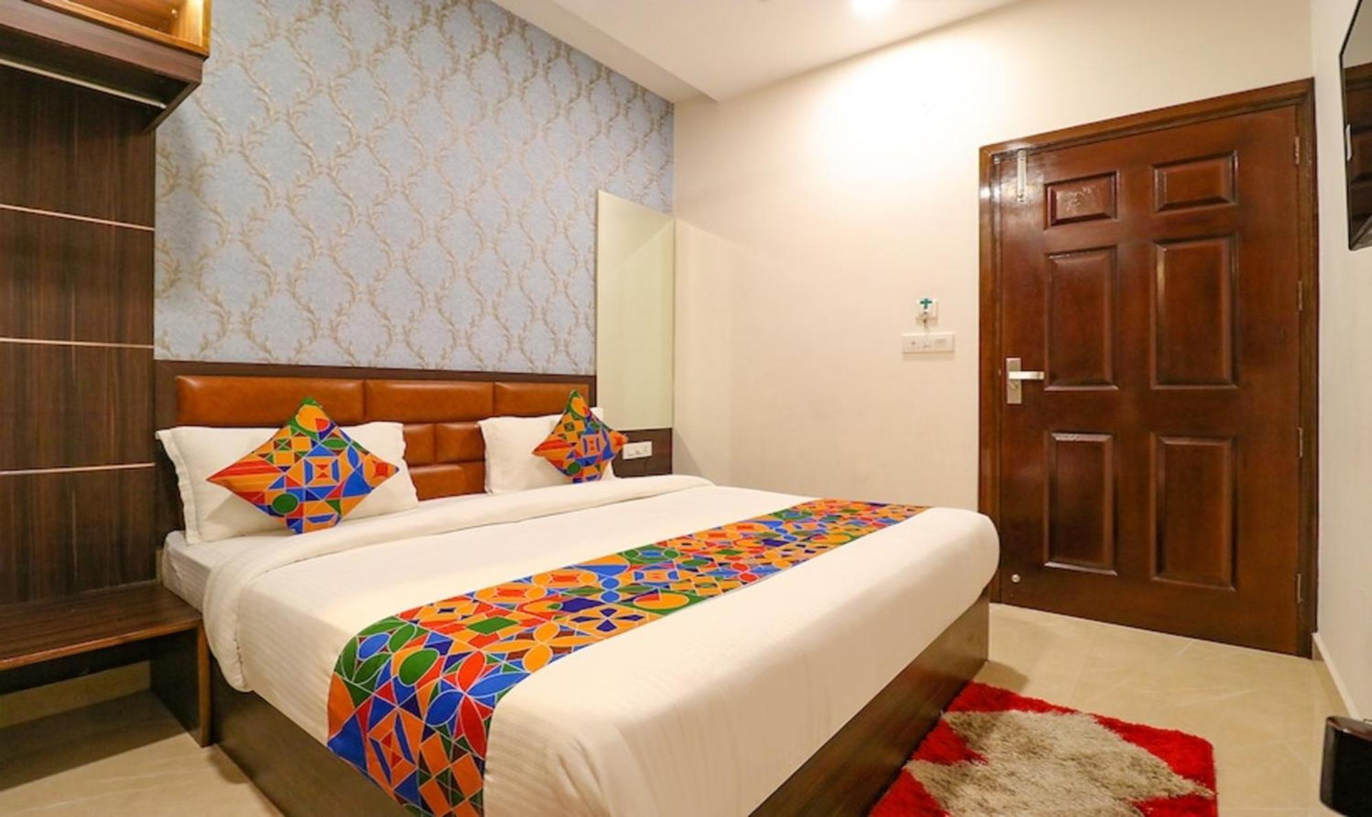 Hotel California Heights Amritsar Eksteriør billede